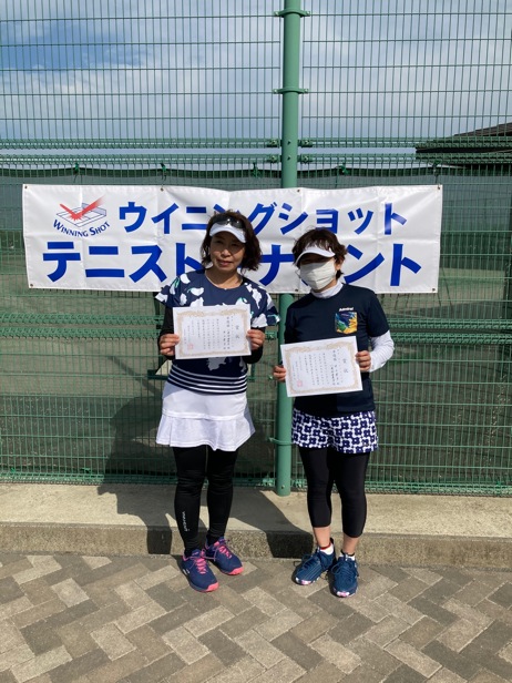 女子準優勝の井上・八甫谷ペア