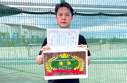優勝の岡武樹さん