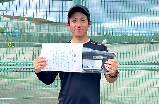 準優勝の岡田貴浩さん
