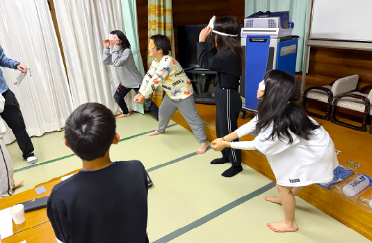 皆でポーズ合わせゲーム!盛り上がりましたね♪