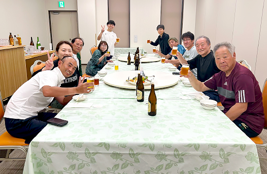 夕食の様子